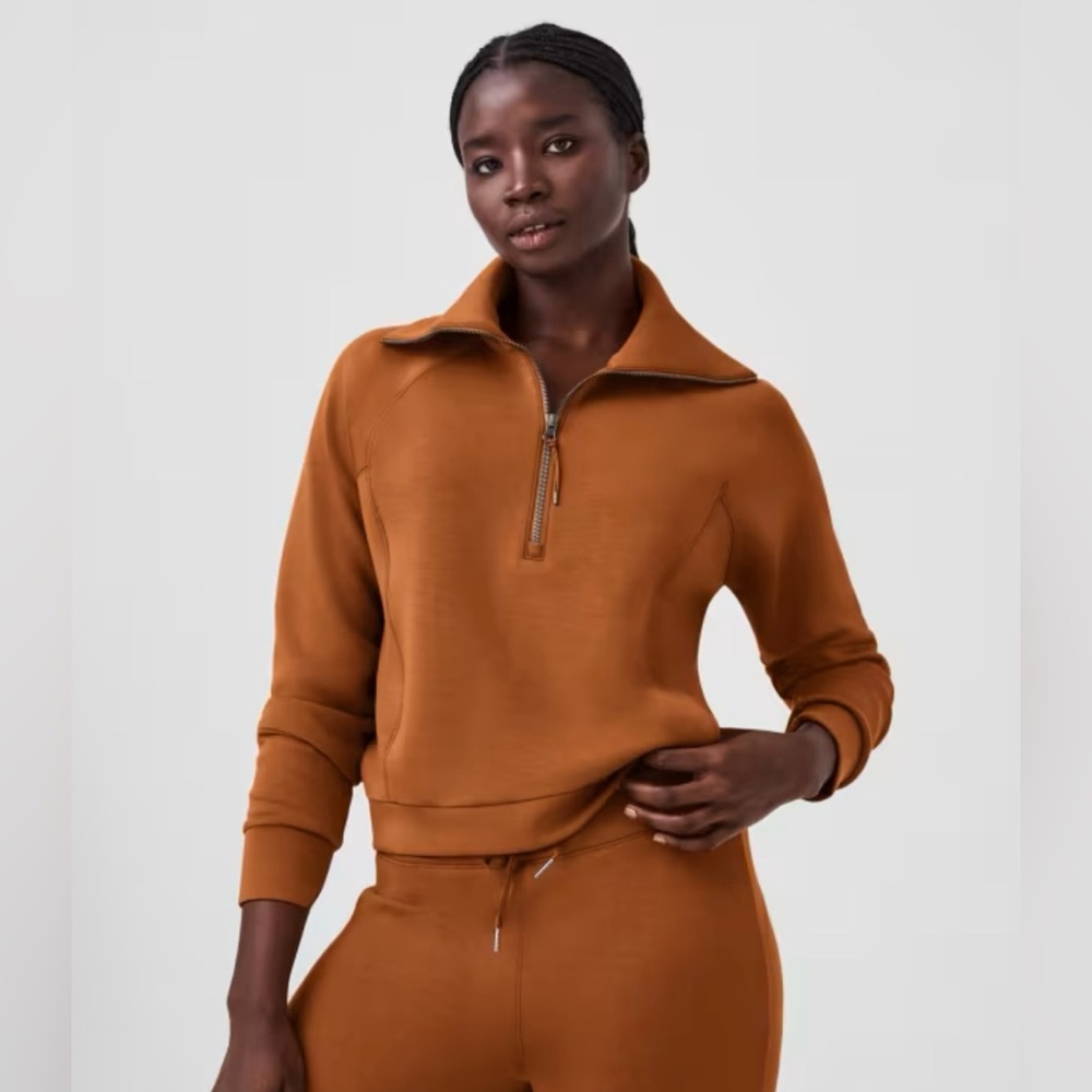 Spanx Air Essentials Burnt Orange
Size Medium 
Like New